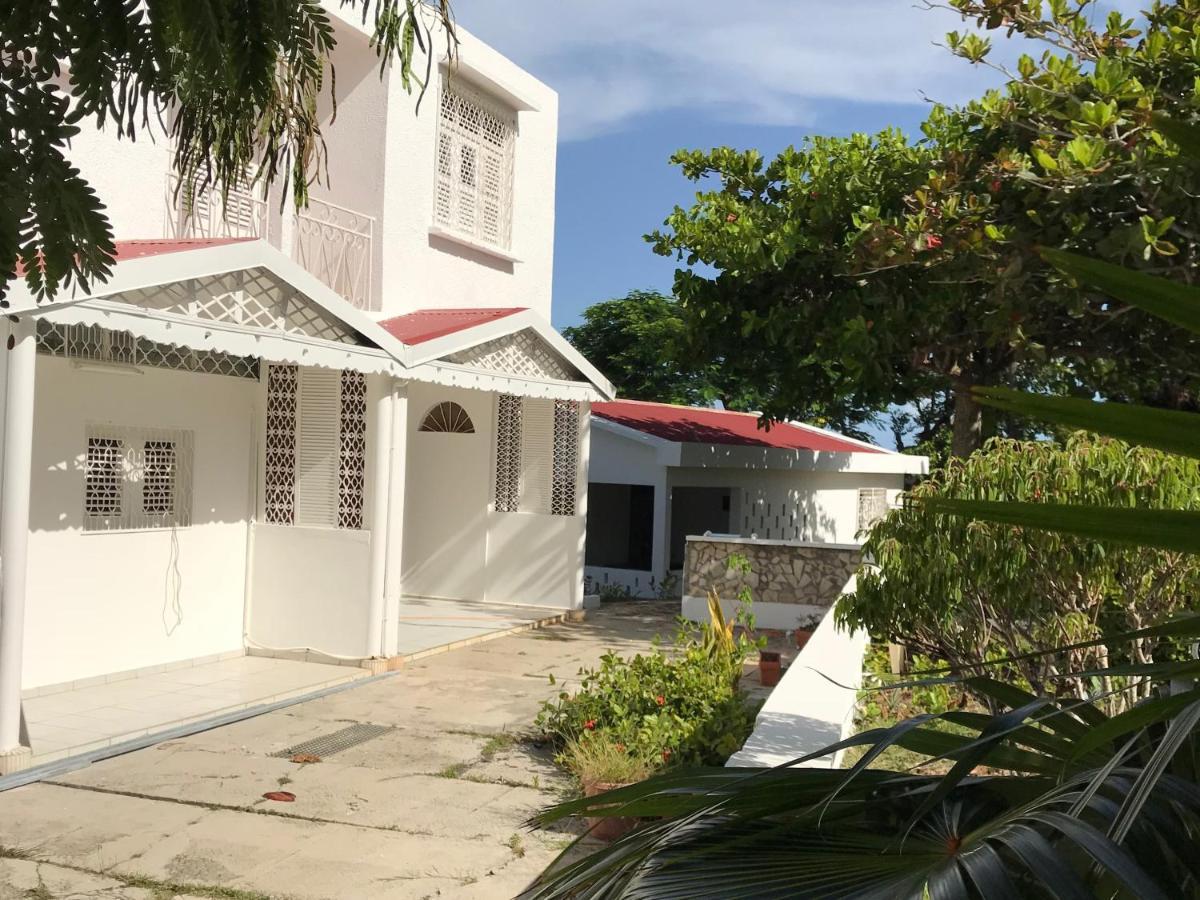 Le Belleplaine Villa Le Gosier  Exterior foto